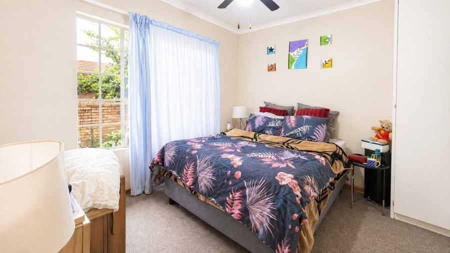 2 Bedroom Property for Sale in Safari Gardens North West